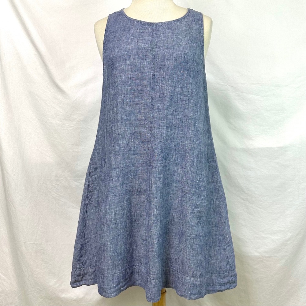 ST TROPEZ WEST Blue Chambray 100% Linen Sleeveless Shift Dress Women's 6 Pockets